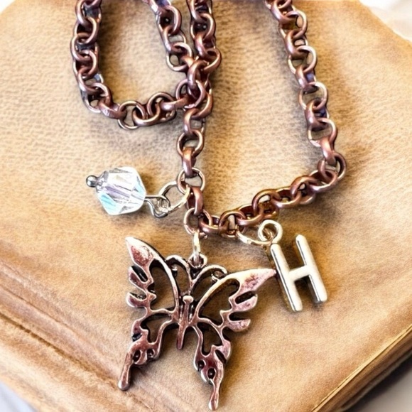 Harry Styles inspired butterfly Initial H and crystal necklace - Picture 7 of 15